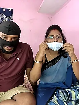 Snapshot of Latha1 chatting on 09/18/25, 06:00 Latha1 online show from 09/18/25, 06:00