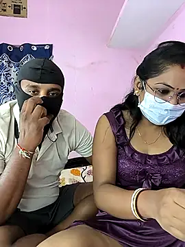 Snapshot of Latha1 chatting on 09/17/25, 05:48 Latha1 online show from 09/17/25, 05:48