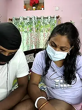 Snapshot of Latha1 chatting on 10/10/25, 06:36 Latha1 online show from 10/10/25, 06:36