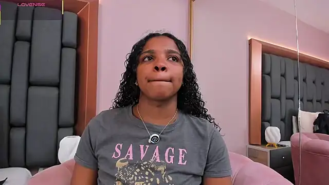 LisaMendez online show from 02/12/26, 04:01