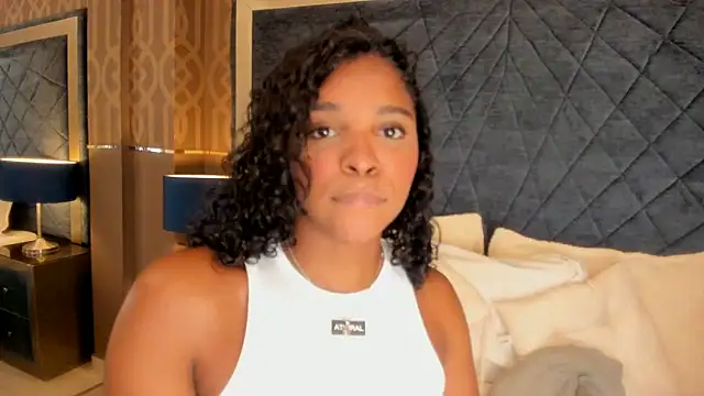 Snapshot of LisaMendez chatting on 07/01/26, 09:26 LisaMendez online show from 07/01/26, 09:26