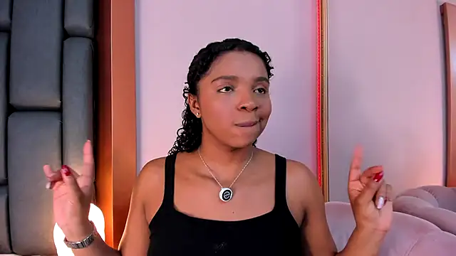 LisaMendez online show from 04/10/26, 11:12