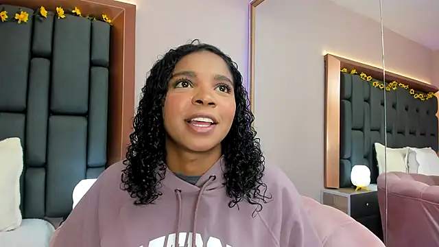 LisaMendez online show from 01/14/26, 03:54