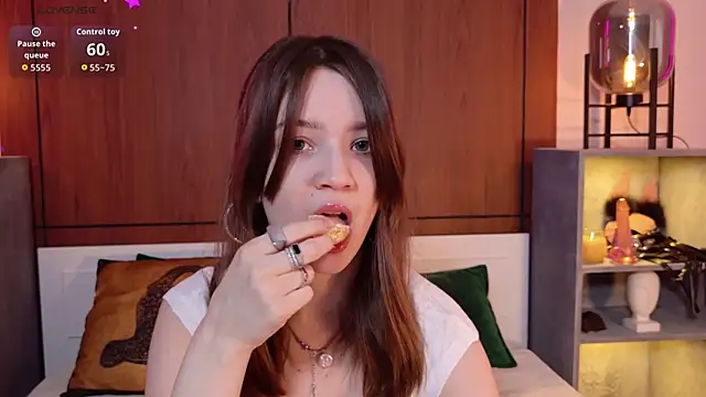 Alison kisss online show from 05/14/26, 07:00