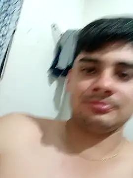 fromero27 online show from 10/24/25, 02:21