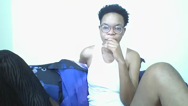 Snapshot of Sexy_Dymme chatting on 04/10/26, 02:57 Sexy Dymme online show from 04/10/26, 02:57
