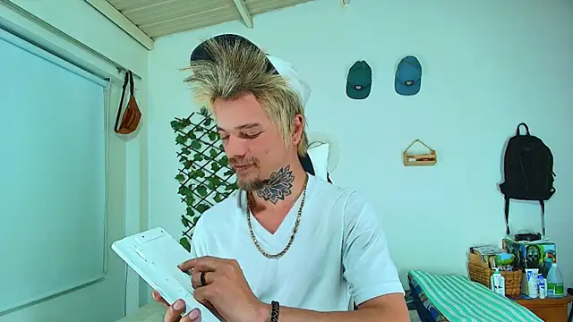 Gold Loyal77 online show from 02/23/26, 02:02