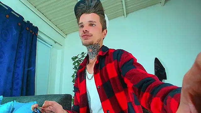 Gold Loyal77 online show from 09/18/25, 04:59