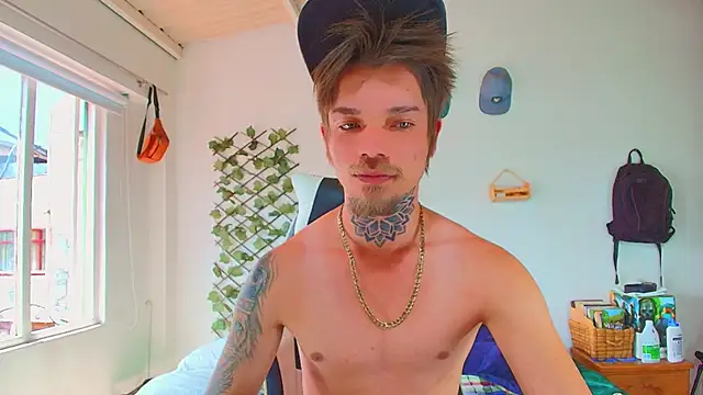 Gold Loyal77 online show from 02/12/26, 03:45