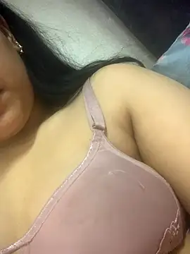 Roubi99six online show from 11/28/25, 08:03