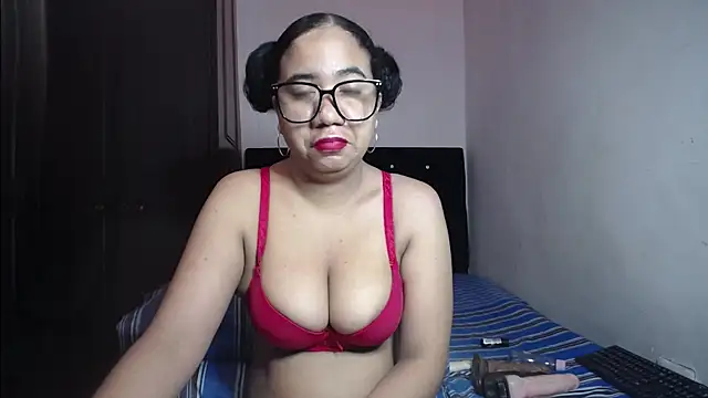 Kristynsmith online show from 09/20/25, 03:44