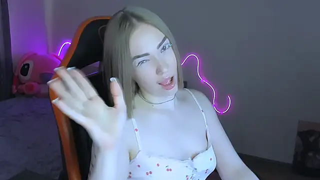 LaraKrein lk online show from 03/14/26, 12:11