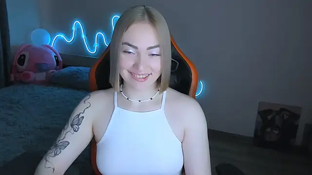 LaraKrein lk online show from 03/03/26, 12:34