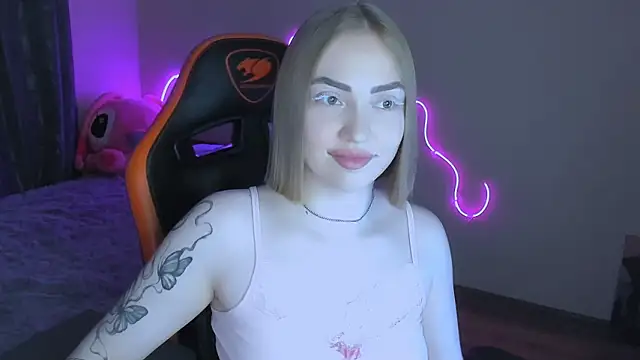 LaraKrein lk online show from 03/26/26, 04:38