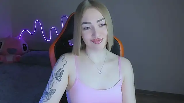 LaraKrein lk online show from 12/02/25, 04:52