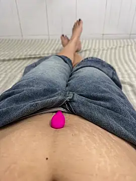 sharon-Hanna online show from 03/24/26, 01:49