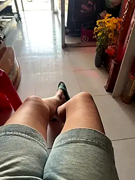 Snapshot of sharon-Hanna chatting on 01/08/26, 12:38 sharon-Hanna online show from 01/08/26, 12:38