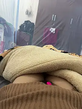 Snapshot of sharon-Hanna chatting on 02/09/26, 12:41 sharon-Hanna online show from 02/09/26, 12:41