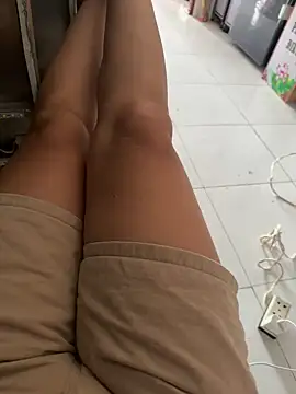 Snapshot of sharon-Hanna chatting on 01/13/26, 03:43 sharon-Hanna online show from 01/13/26, 03:43