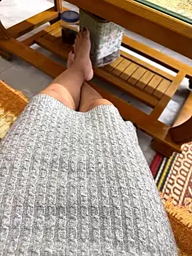 Snapshot of sharon-Hanna chatting on 02/21/26, 12:01 sharon-Hanna online show from 02/21/26, 12:01