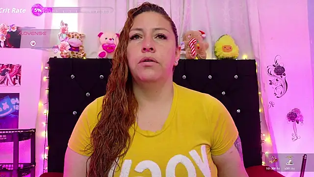 queen marifer online show from 12/01/25, 11:55