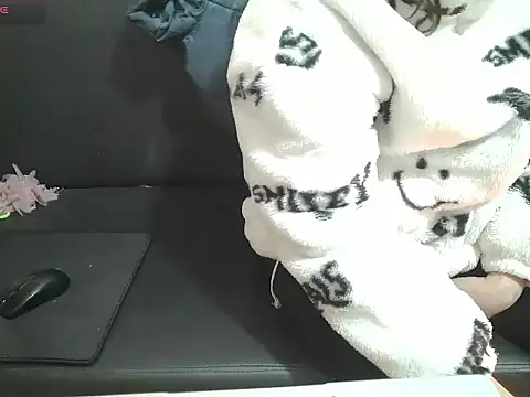 Owe chan online show from 01/08/26, 05:35