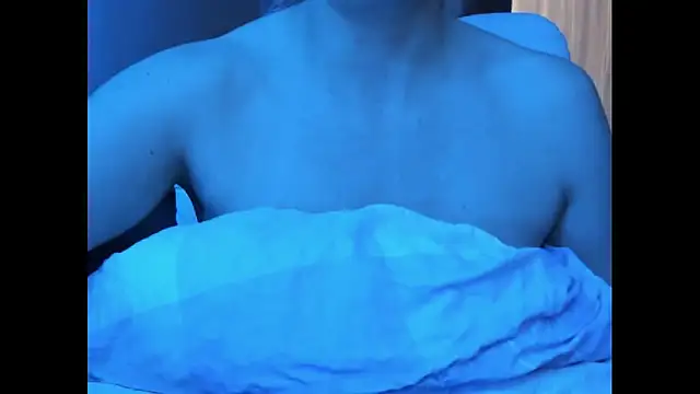 SexyJulia21 online show from 11/11/25, 06:47