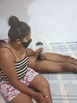 Snapshot of Amaayaa chatting on 02/12/26, 11:26 Amaayaa online show from 02/12/26, 11:26