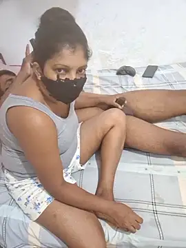 Snapshot of Amaayaa chatting on 02/15/26, 08:57 Amaayaa online show from 02/15/26, 08:57