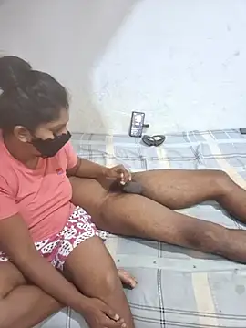 Snapshot of Amaayaa chatting on 02/06/26, 11:23 Amaayaa online show from 02/06/26, 11:23