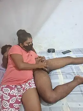 Snapshot of Amaayaa chatting on 02/22/26, 04:08 Amaayaa online show from 02/22/26, 04:08