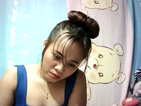 Katrina Summer online show from 12/05/25, 06:39