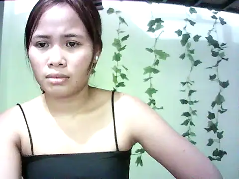 Katrina Summer online show from 09/17/25, 04:03