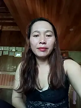 Snapshot of Bianly chatting on 10/17/25, 01:20 Bianly online show from 10/17/25, 01:20