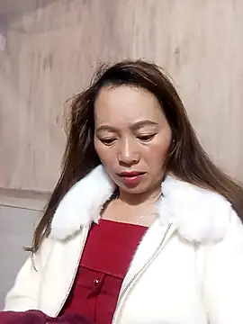 Snapshot of Bianly chatting on 11/20/25, 10:20 Bianly online show from 11/20/25, 10:20