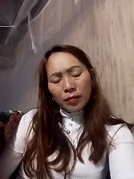 Snapshot of Bianly chatting on 11/05/25, 11:30 Bianly online show from 11/05/25, 11:30