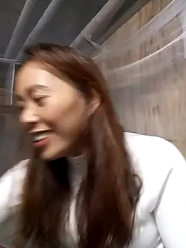 Snapshot of Bianly chatting on 10/22/25, 01:43 Bianly online show from 10/22/25, 01:43