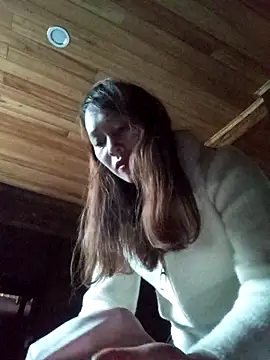 Snapshot of Bianly chatting on 11/24/25, 01:05 Bianly online show from 11/24/25, 01:05