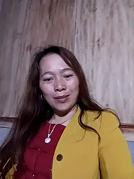 Snapshot of Bianly chatting on 12/02/25, 12:11 Bianly online show from 12/02/25, 12:11