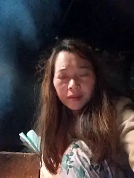 Snapshot of Bianly chatting on 11/19/25, 12:32 Bianly online show from 11/19/25, 12:32