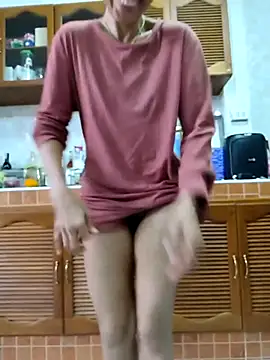 Snapshot of Mama_Eva_1 chatting on 10/25/25, 12:32 Mama Eva 1 online show from 10/25/25, 12:32