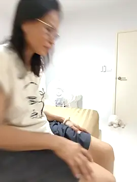 Mama Eva 1 online show from 02/25/26, 12:11