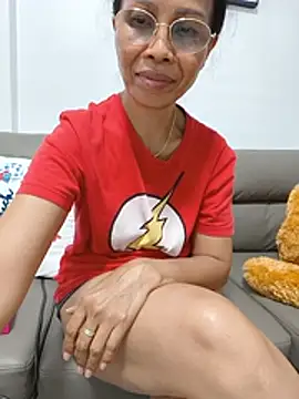 Mama Eva 1 online show from 06/01/26, 10:15