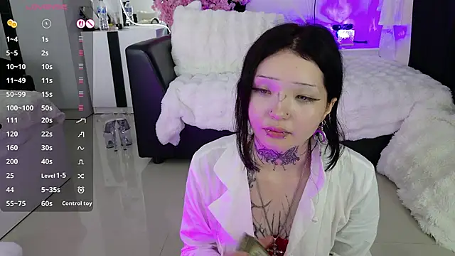 Snapshot of Lein_Bone chatting on 05/28/26, 01:28 Lein Bone online show from 05/28/26, 01:28