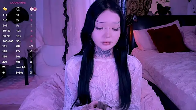 Lein Bone online show from 11/28/25, 12:11