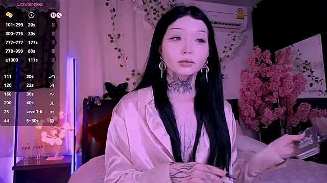 Lein Bone online show from 11/13/25, 12:03