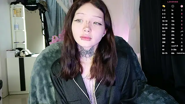 Lein Bone online show from 06/19/26, 01:00