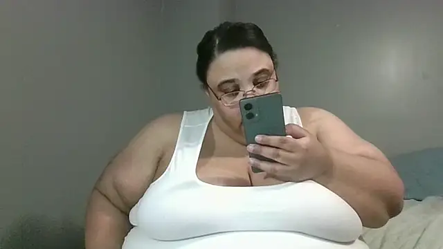 SexyBBW10790 online show from 05/17/26, 02:11