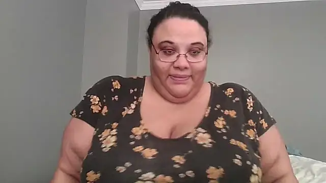 SexyBBW10790 online show from 04/03/26, 02:12