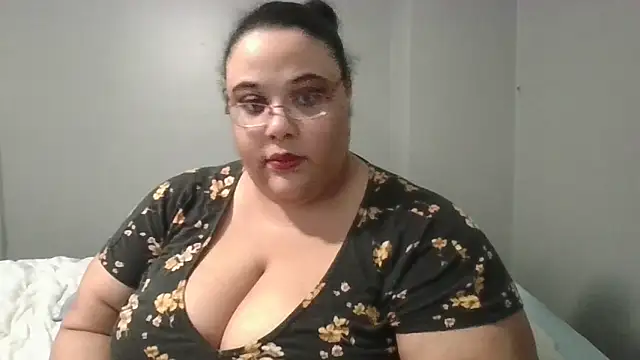 SexyBBW10790 online show from 03/08/26, 12:08